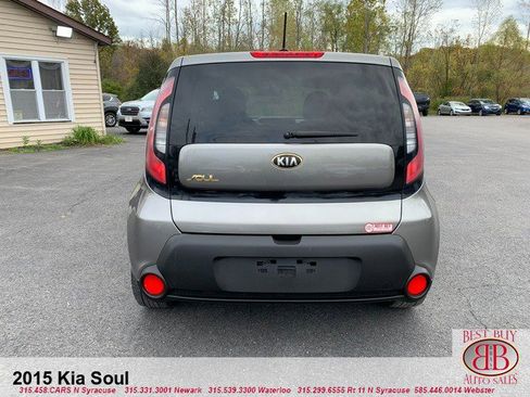 Used 2015 Kia Soul image 4