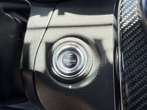 Used 2022 Mercedes-Benz GLC 43 AMG 4MATIC image 33