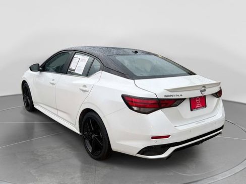 Used 2024 Nissan Sentra SR FWD image 6