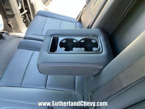 Used 2025 Chevrolet Tahoe LT AWD/4WD image 40