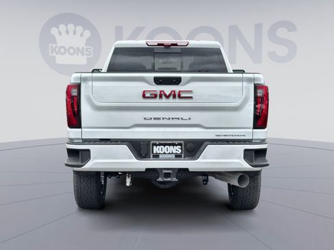 New 2026 GMC Sierra 2500 Denali w/ Denali Reserve Package image 5