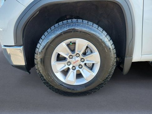 Used 2019 GMC Sierra 1500 SLE w/ SLE Value Package image 14