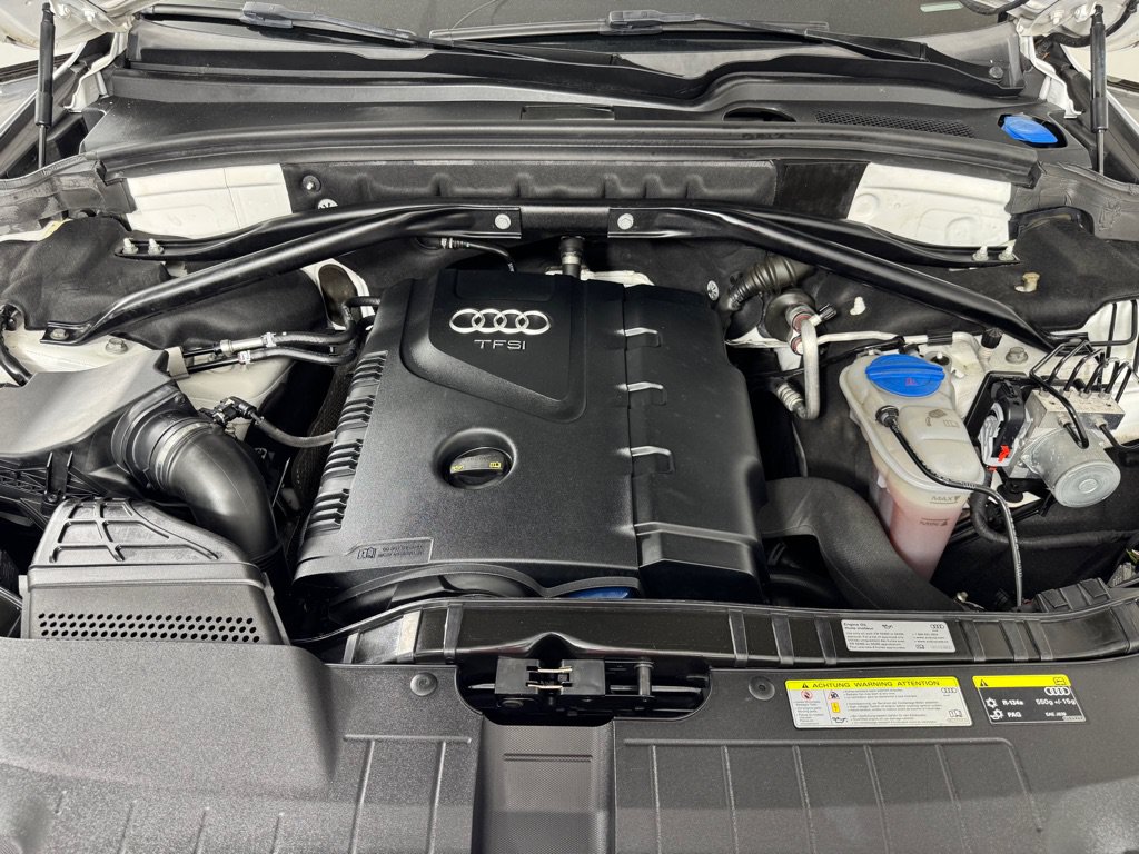 Used 2017 Audi Q5 2.0T Premium Plus w/ Technology Package AWD/4WD image 27