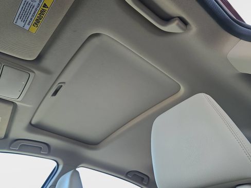 Used 2014 Honda Accord Touring image 31