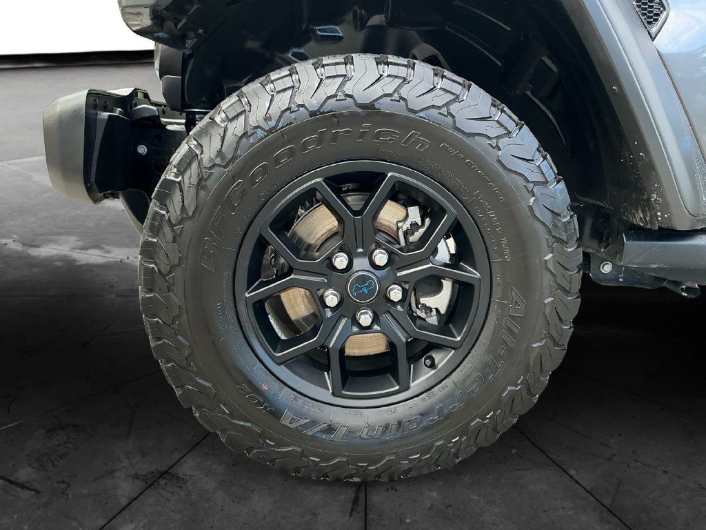 Used 2024 Jeep Wrangler Unlimited AWD/4WD image 15