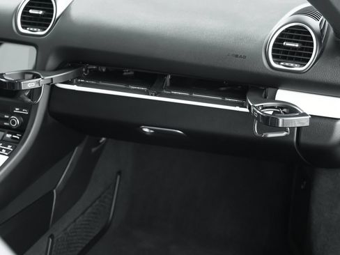 Used 2025 Porsche 718 Cayman RWD image 97