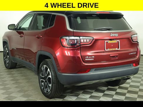 Used 2022 Jeep Compass Limited AWD/4WD image 4