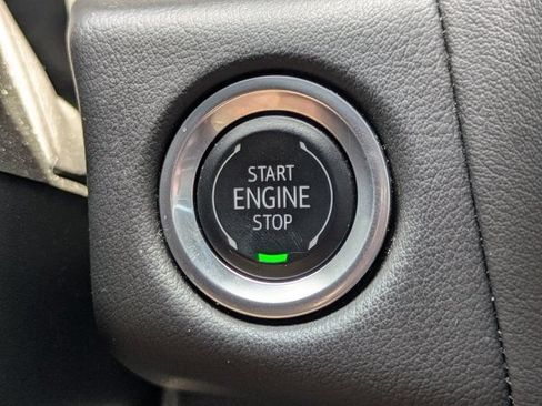 Used 2024 Chevrolet Tahoe Premier AWD/4WD image 27