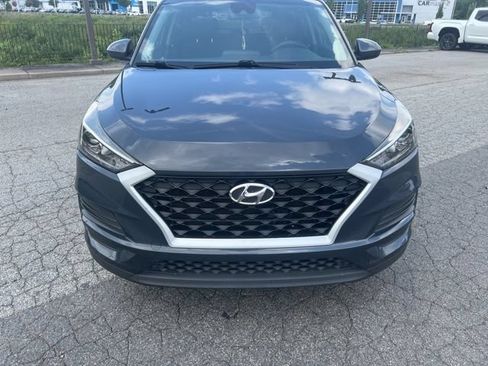 Used 2020 Hyundai Tucson SE w/ Cargo Package FWD image 2