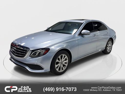 Used 2017 Mercedes-Benz E 300 4MATIC w/ Premium 1 Package image 3