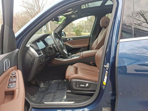 Used 2021 BMW X5 xDrive40i image 11