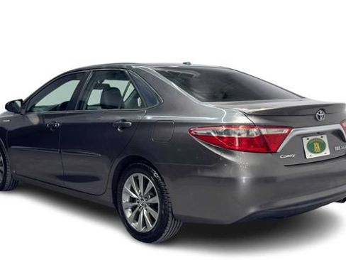 Used 2015 Toyota Camry XLE FWD image 4