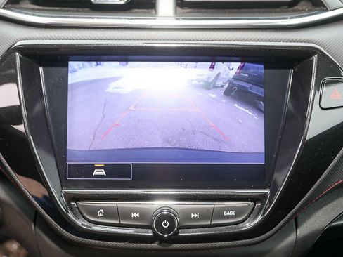 Used 2022 Chevrolet TrailBlazer RS w/ Sun and Liftgate Package image 16