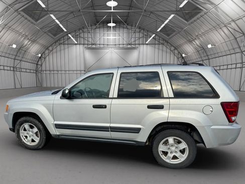 Used 2005 Jeep Grand Cherokee Laredo image 6