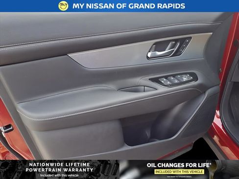 New 2025 Nissan Murano SL w/ Cargo Package image 8