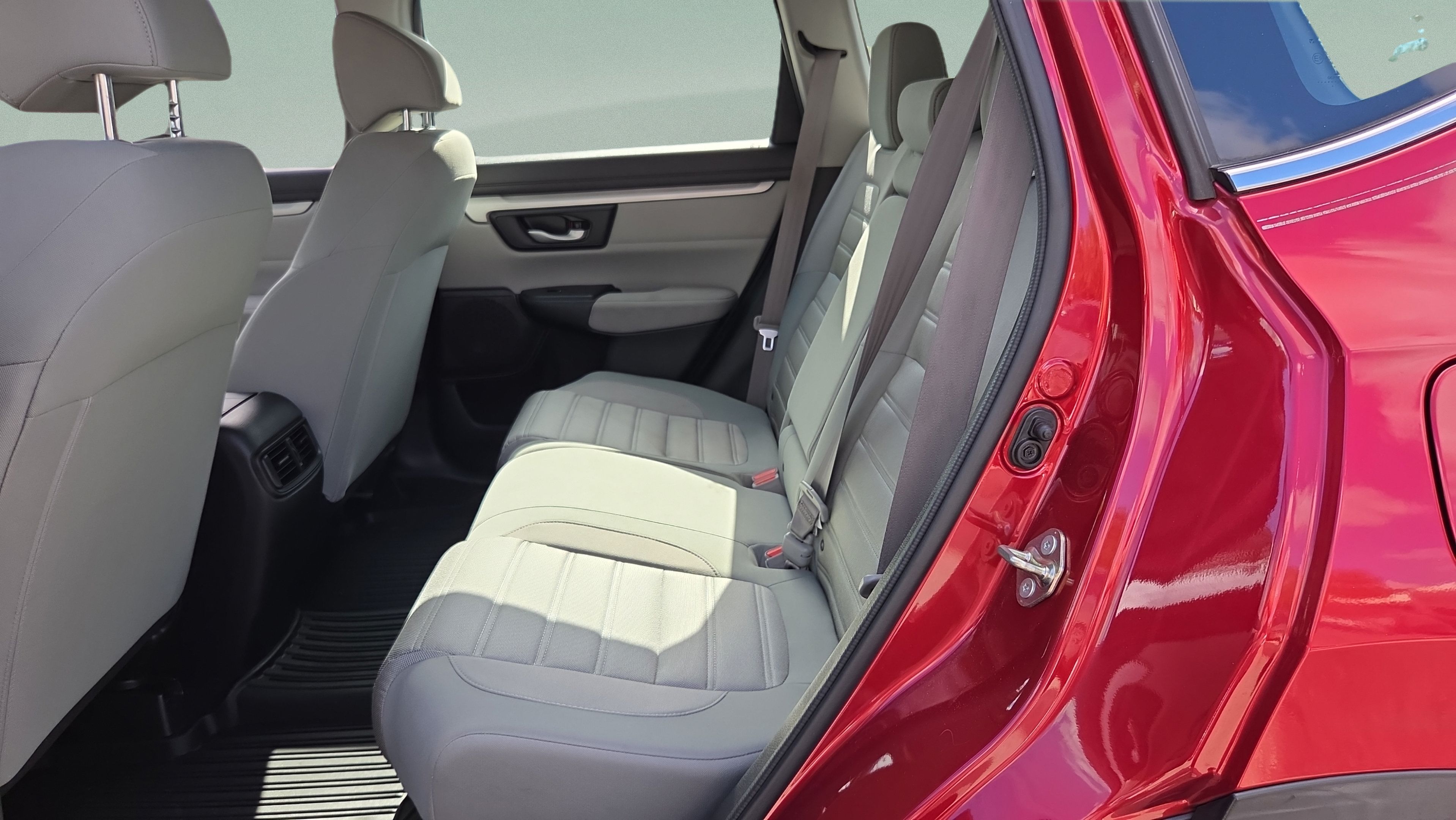 Used 2020 Honda CR-V LX image 11