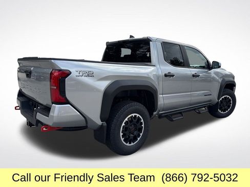 New 2025 Toyota Tacoma TRD Off-Road image 5