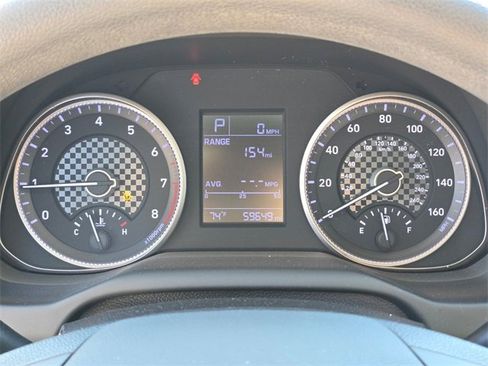 Used 2019 Hyundai Elantra SE image 26