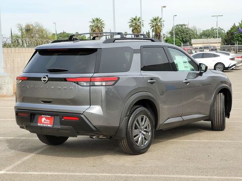 New 2026 Nissan Pathfinder SV w/ Cargo Package image 4