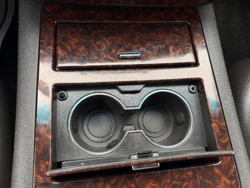 Used 2013 GMC Yukon XL Denali image 33