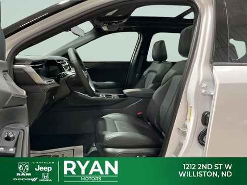 New 2026 Jeep Cherokee Overland w/ Advanced Pro Tech Group image 44