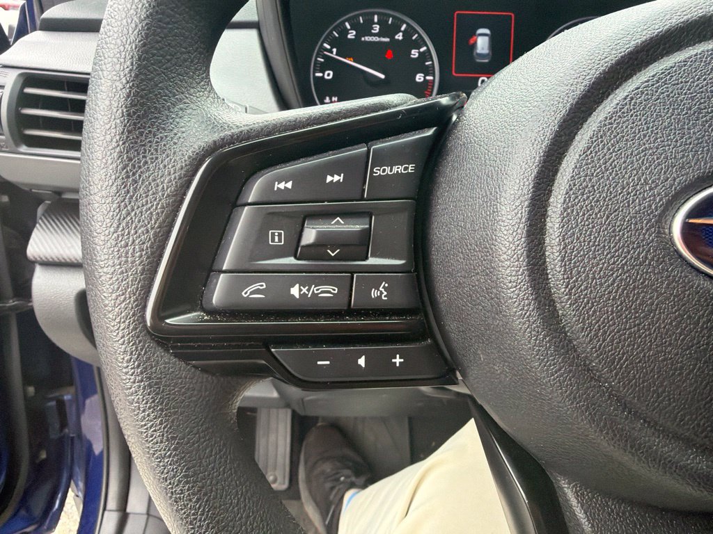 Used 2025 Subaru Crosstrek 2.5i Premium AWD/4WD image 17