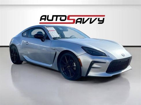 Used 2023 Toyota GR86 Premium w/ ALL Weather Mat Package (TMS) image 1