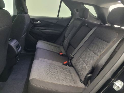 Used 2023 Chevrolet Equinox LT FWD image 18
