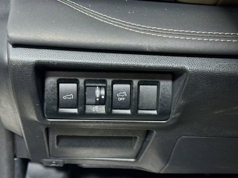 Used 2020 Subaru Outback Limited image 10