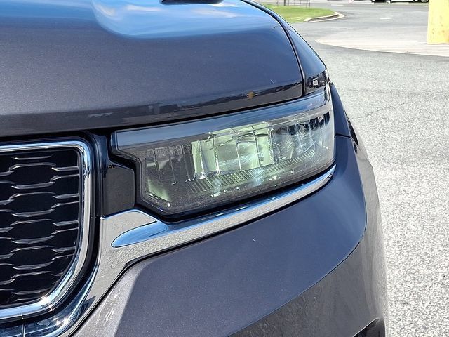 Used 2023 Jeep Grand Cherokee Limited AWD/4WD image 9
