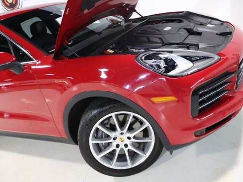 Used 2022 Porsche Cayenne Platinum Edition AWD/4WD image 85