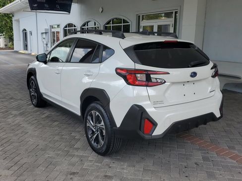 Used 2024 Subaru Crosstrek 2.0i Premium AWD/4WD image 3