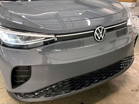 New 2026 Volkswagen ID.4 Pro image 31