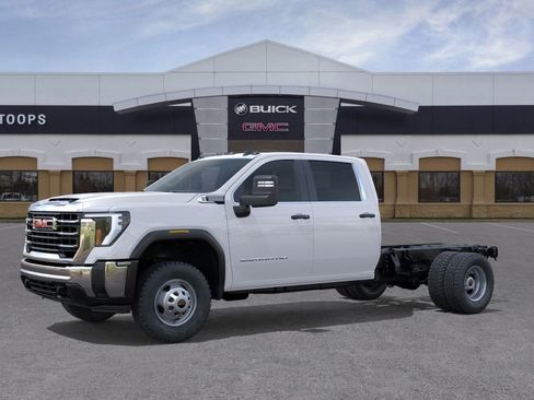 New 2025 GMC Sierra 3500 Pro w/ Convenience Package image 2