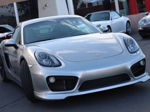 Used 2014 Porsche Cayman S RWD image 2
