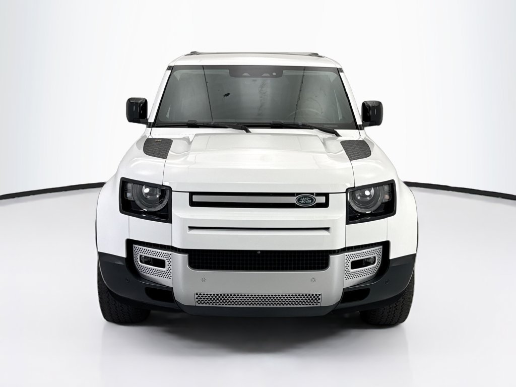 Used 2024 Land Rover Defender 130 S AWD/4WD image 2