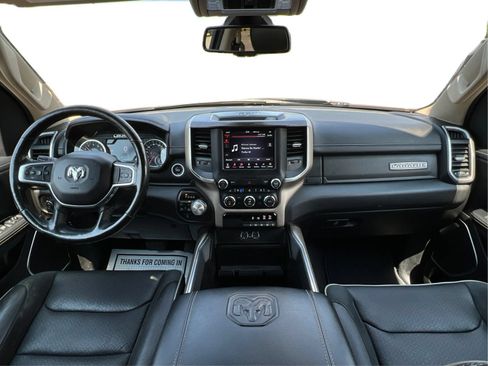 Used 2020 RAM 1500 Laramie AWD/4WD image 34