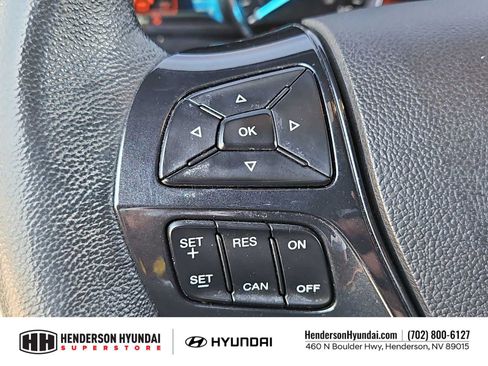 Used 2018 Ford Explorer XLT w/ Equipment Group 202A FWD image 23