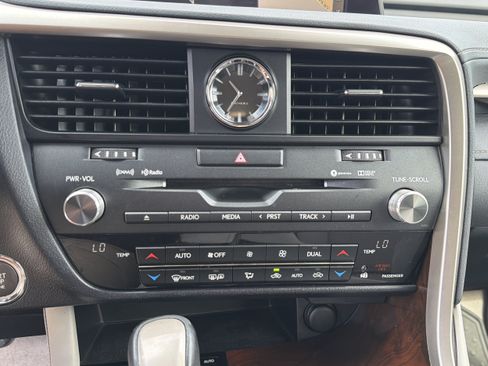 Used 2019 Lexus RX 350 FWD w/ Navigation Package image 7