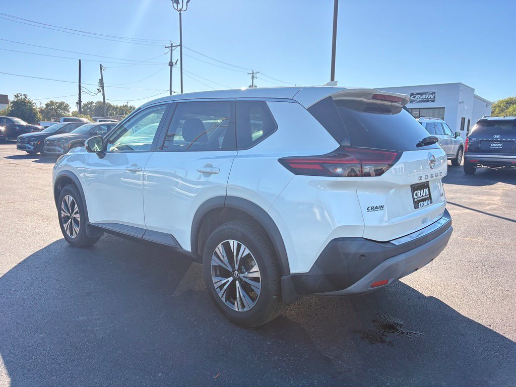 Used 2021 Nissan Rogue SV FWD image 5