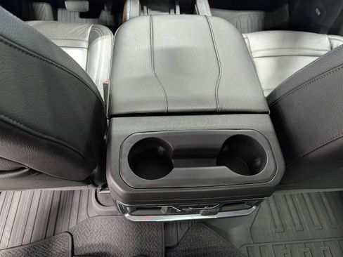 Used 2023 GMC Sierra 2500 Denali w/ Denali Ultimate Package image 22