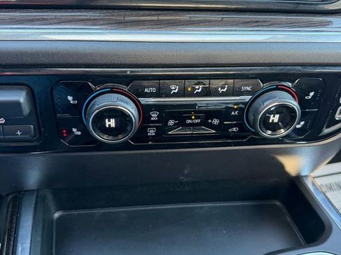 Used 2024 Chevrolet Silverado 1500 LT Trail Boss w/ Convenience Package II image 19