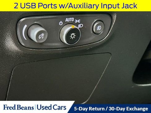 Used 2020 Buick Encore GX Preferred w/ Cold Weather Comfort Package image 13