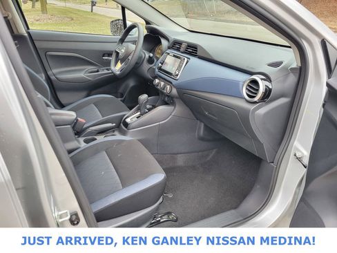 Certified 2025 Nissan Versa SV image 22