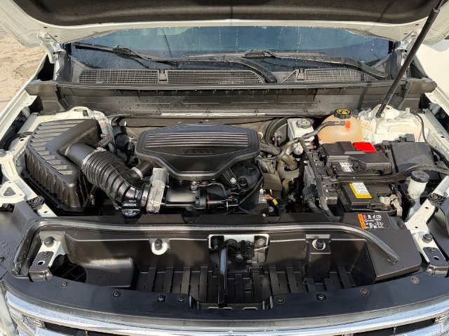 Certified 2021 GMC Acadia SLT FWD image 21