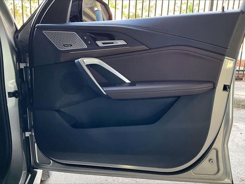 Used 2023 BMW X1 xDrive28i w/ Premium Package image 22