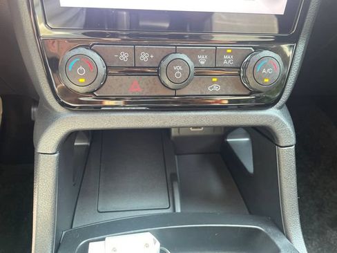 Certified 2025 Ford Ranger Lariat AWD/4WD image 35