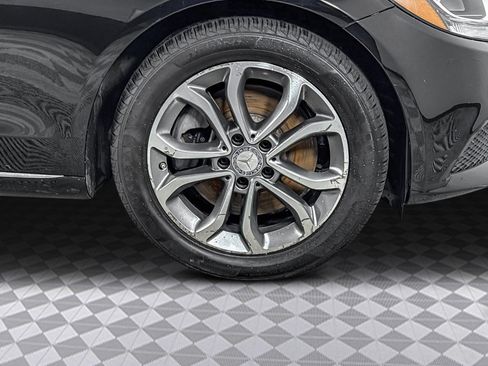 Used 2016 Mercedes-Benz C 300 4MATIC Sedan image 33