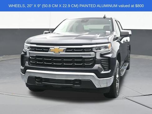 Used 2024 Chevrolet Silverado 1500 LT AWD/4WD image 2