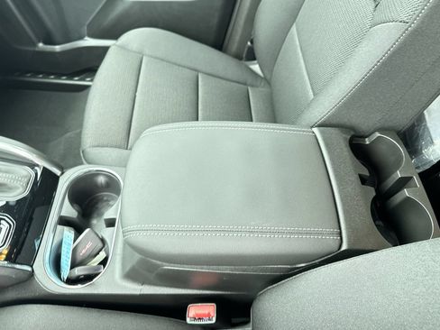 Used 2024 GMC Canyon Elevation RWD image 26
